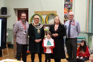 school prize winner with the mayor